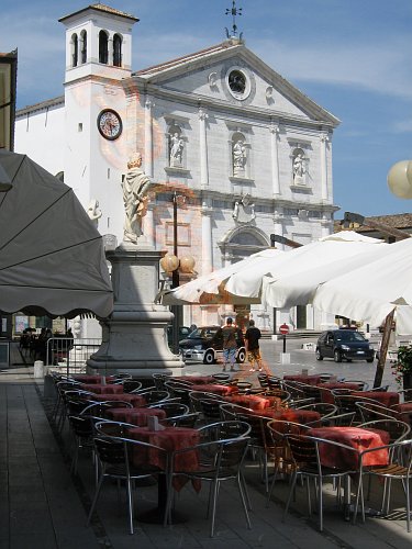 Piazza Grande and Duomo Dogale in Palmanova [Italy]